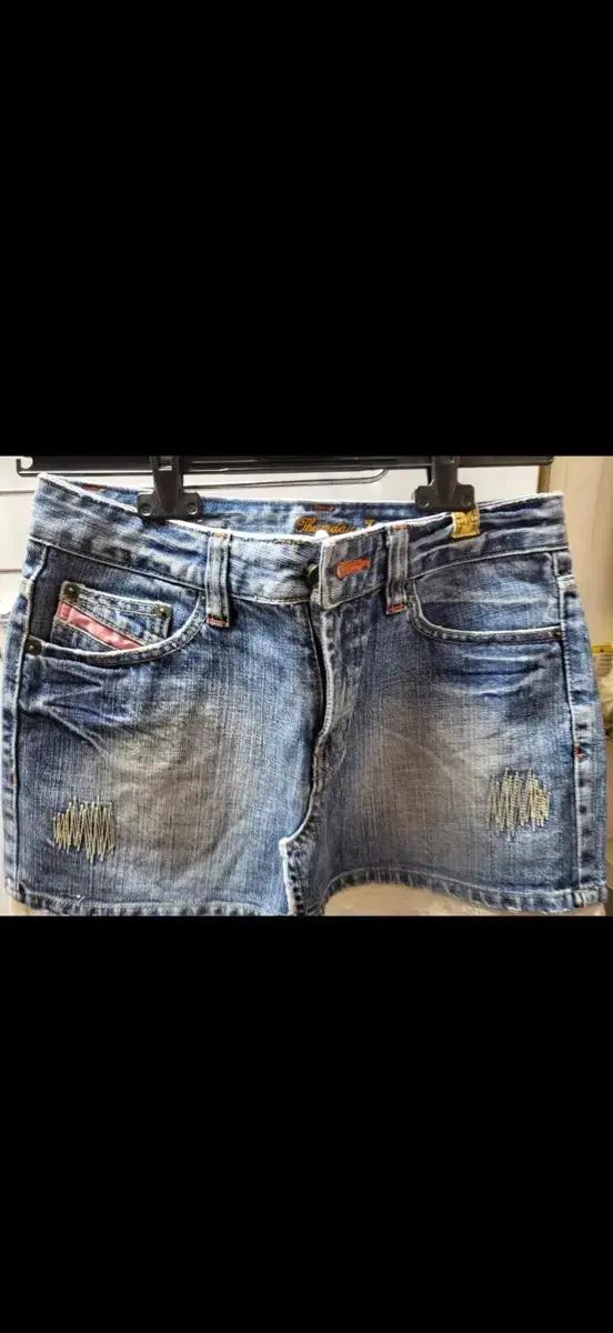 써스데이아일랜드 데님 청치마