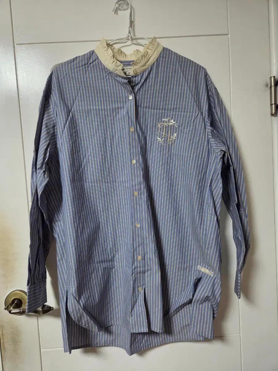 써스데이아일랜드 블루 스트라이프 셔츠 (새상품)