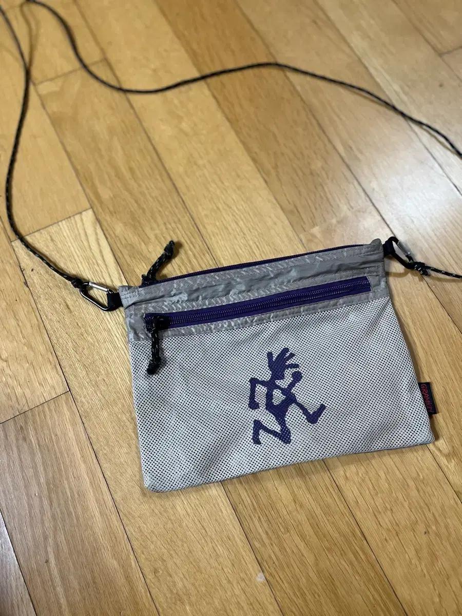 그라미치 크로스백 샤코슈백