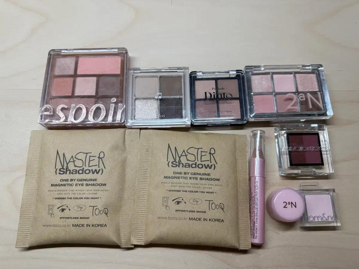 에스쁘아 롬앤 딘토 투에이앤 투크 투쿨포스쿨 어딕션 섀도우