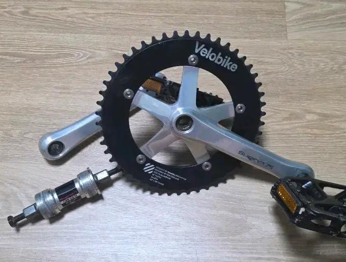 스기노75 크랭크셋