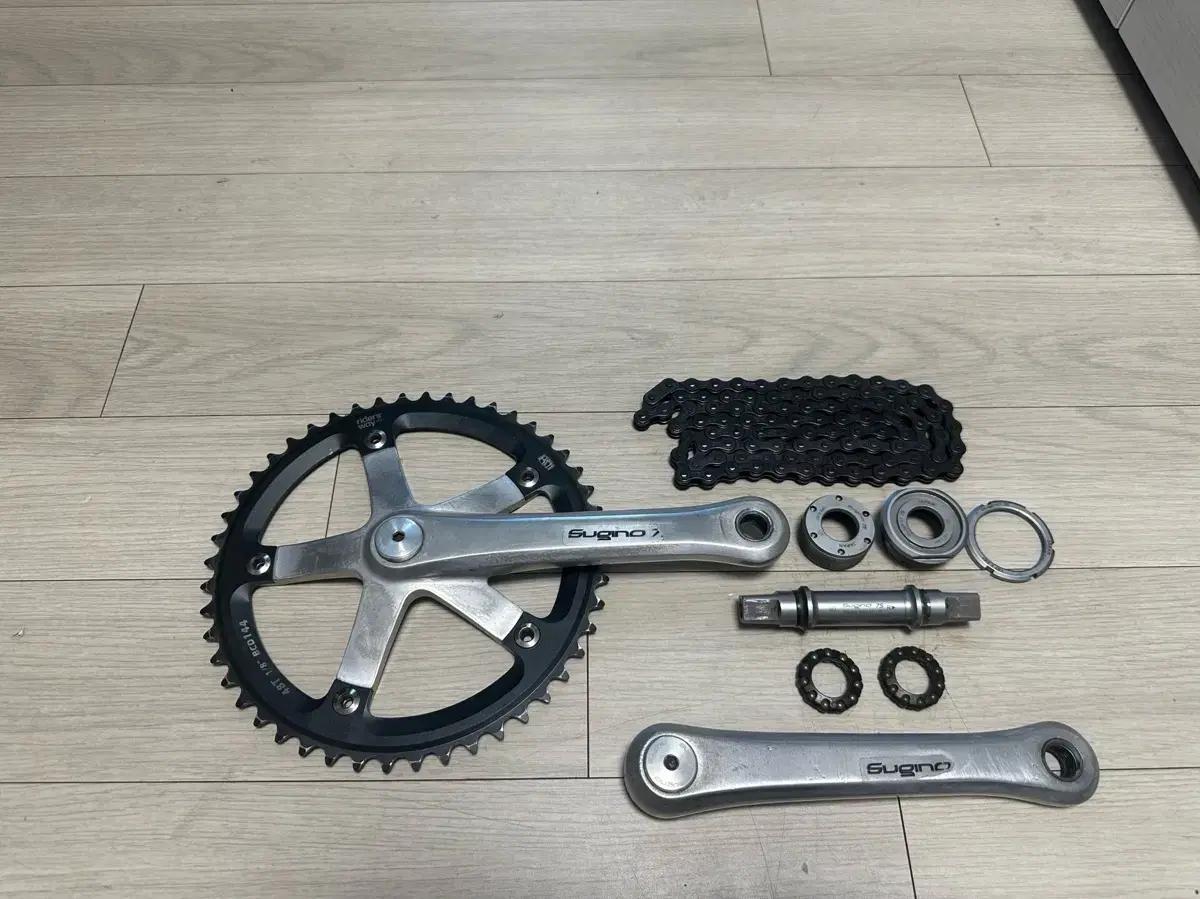 스기노 75 크랭크 암 판매합니다