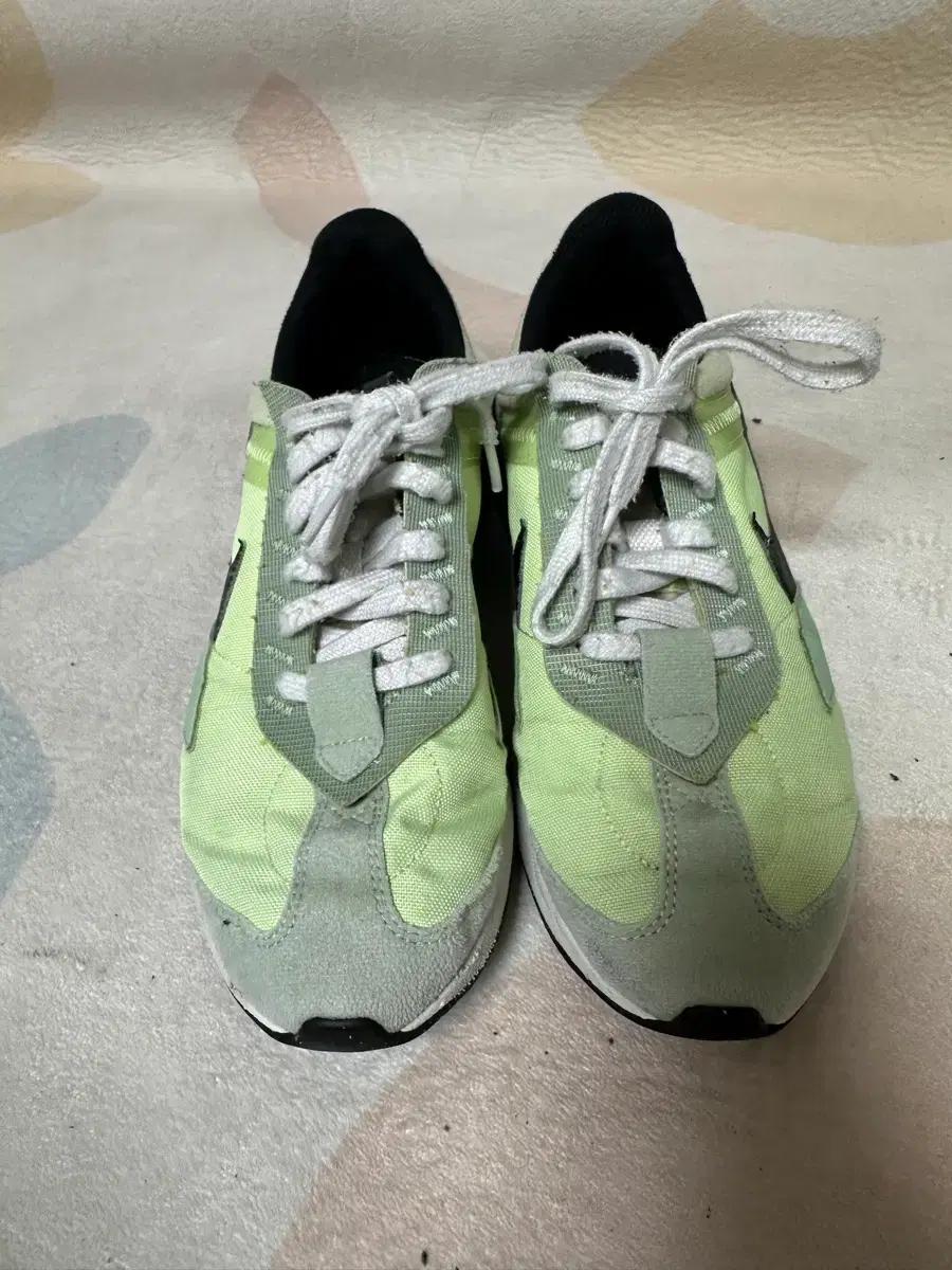 나이키 에어 260