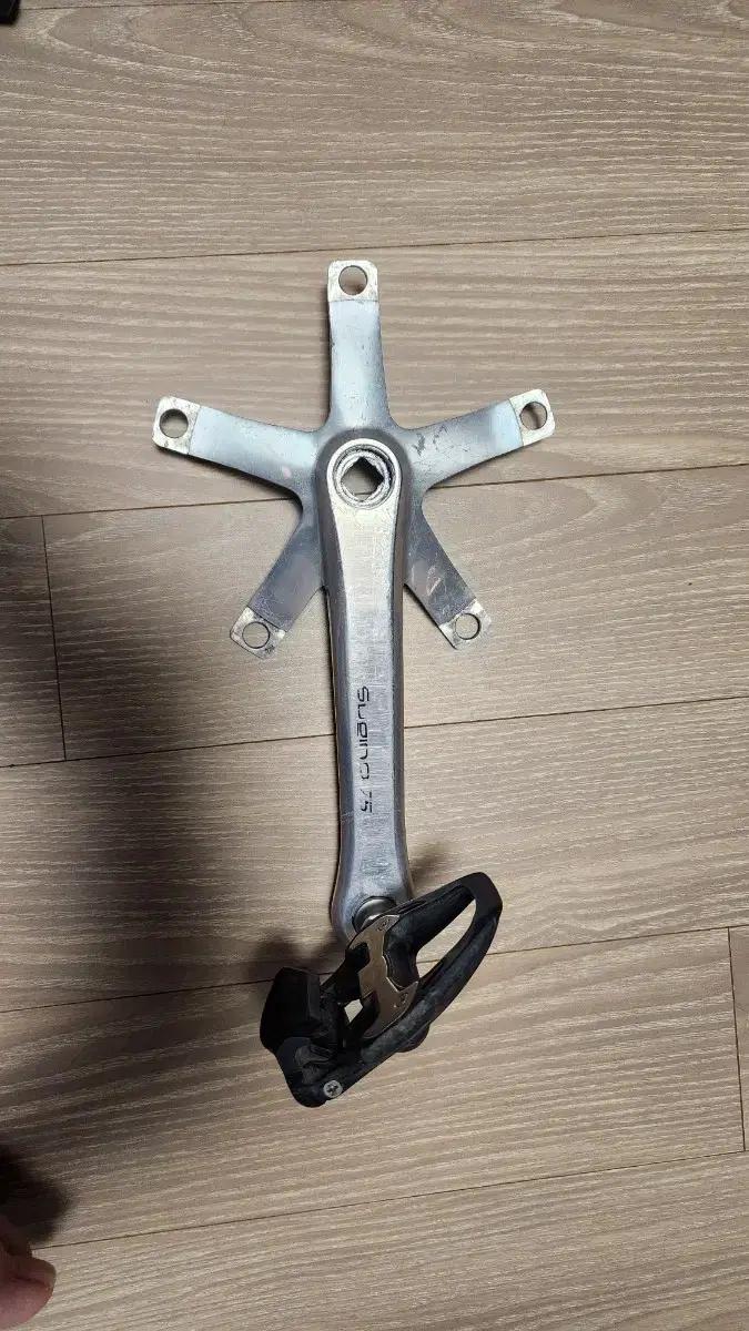 스기노75 드라이브암