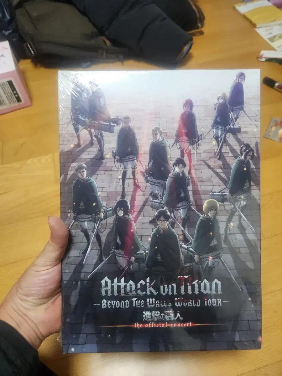미개봉 한정판)진격의거인 콘서트 한정판 프로그램북