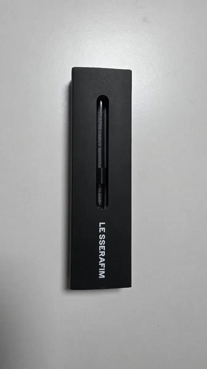 르세라핌 데뷔 쇼케이스 라이트스틱