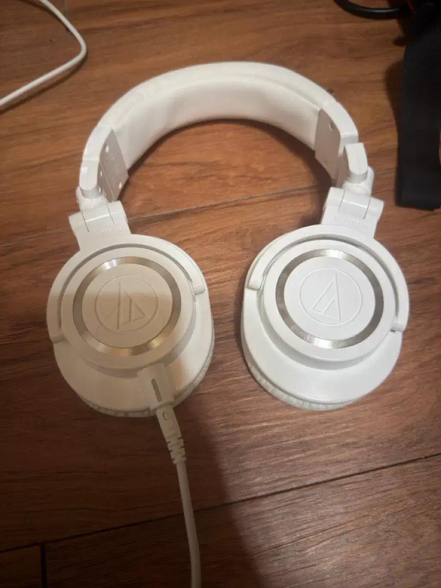 오디오테크니카 ATH-M50X 모니터링 유선헤드폰