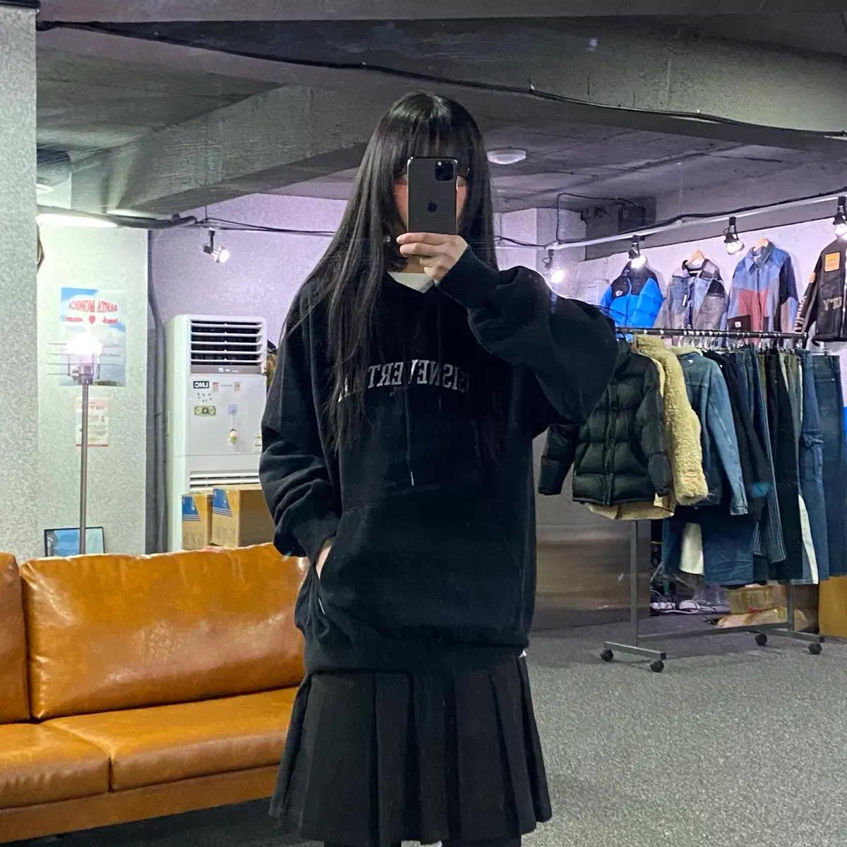 디스이즈네버댓 아치로고 블랙 후드티 B4087