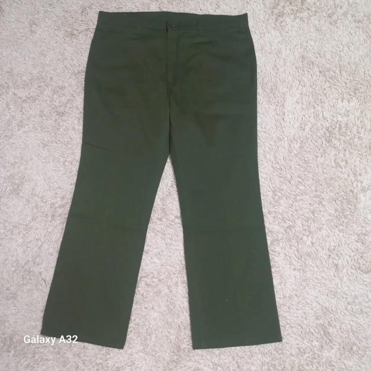levis STA-PREST corduroy jean 40