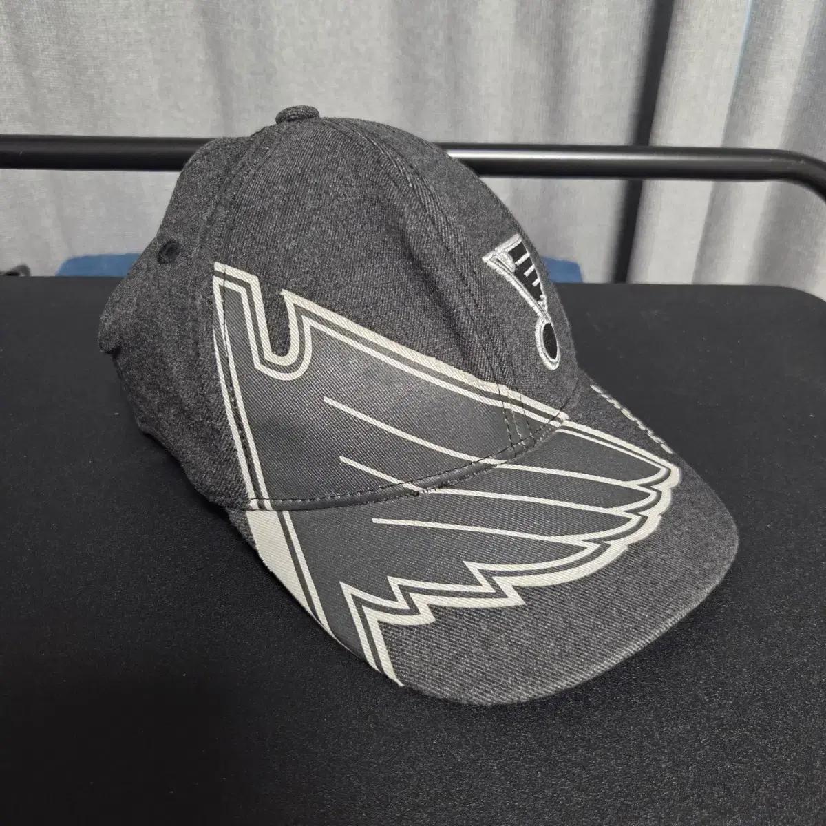 Adidas 아디다스 NHL 캡 모자 L-XL