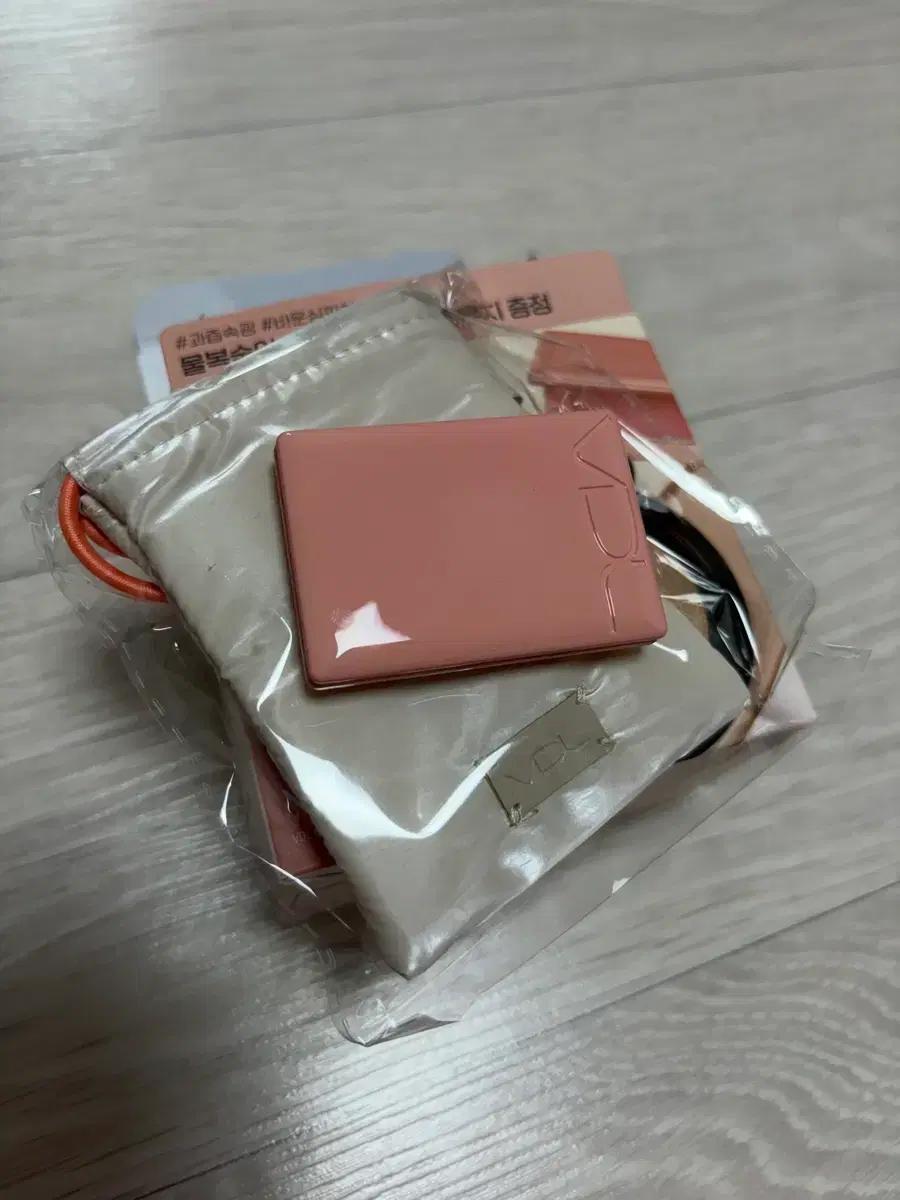vdl 미니 블러셔 밤 바운싱피치밤