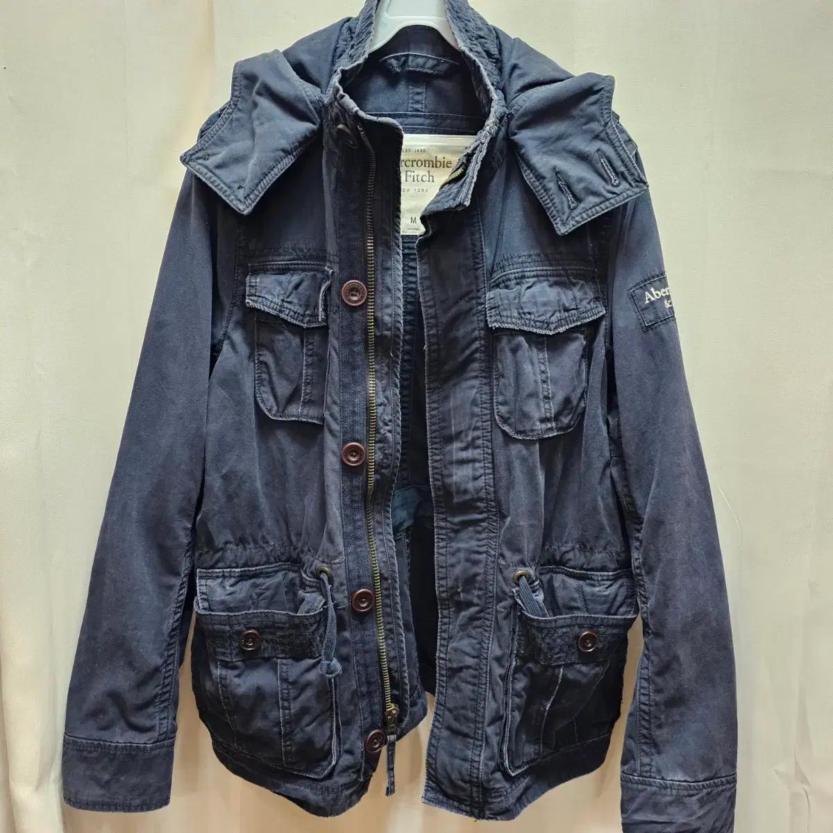 아베크롬비 앤 피치 (Abercrombie & Fitch)품목: 빈티