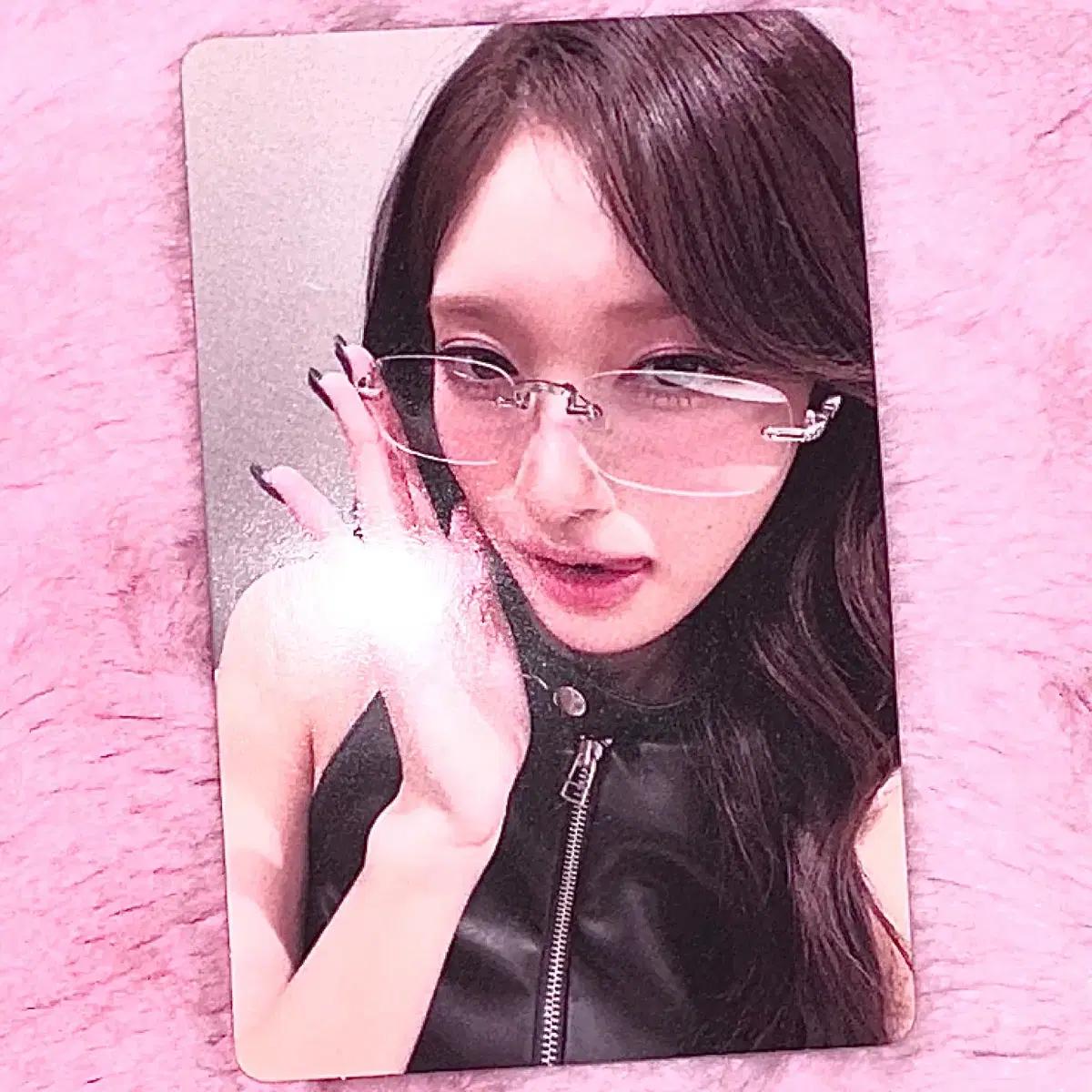 아이브 리바이브 revive+ 메이크스타 이서 포카 양도 미공포 무테안경
