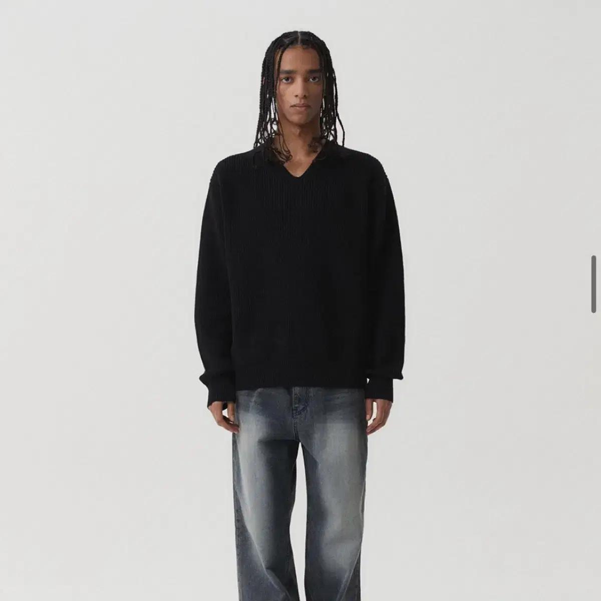 fabregat v neck knit