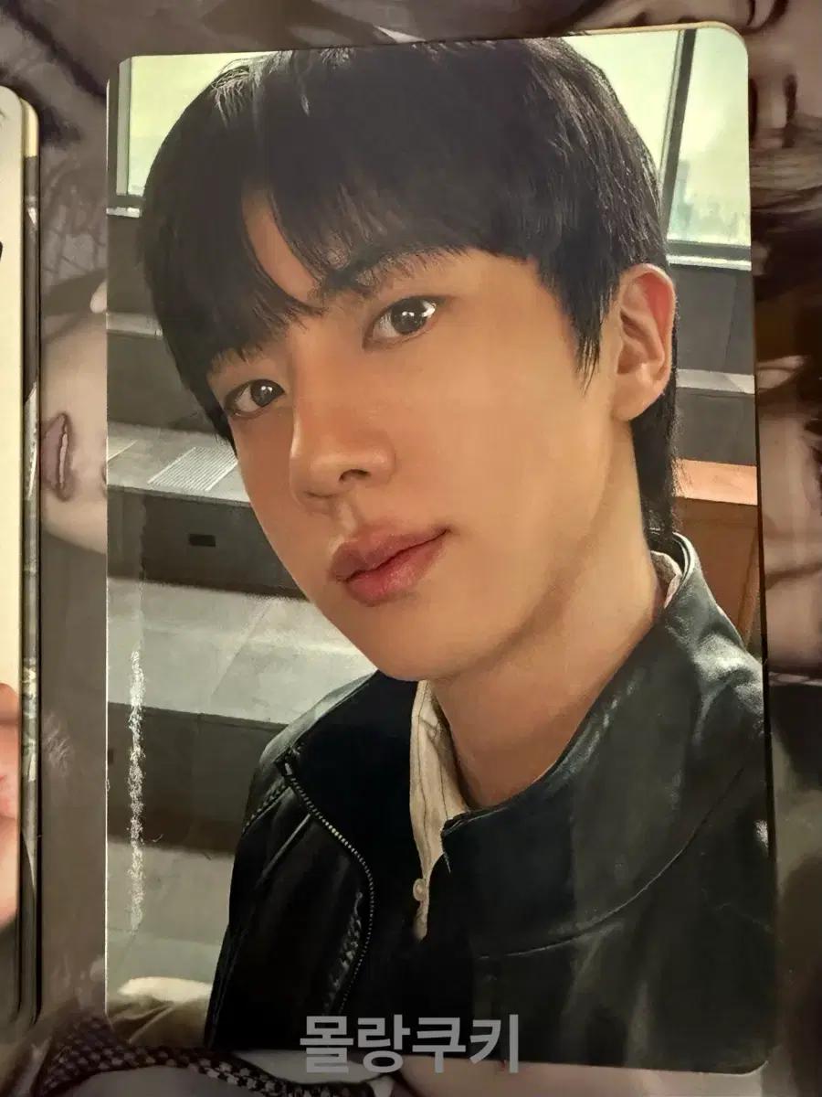 방탄 아리랑 석진 포카 위드뮤 얼리버드 마운트키링 특전 bts Jin