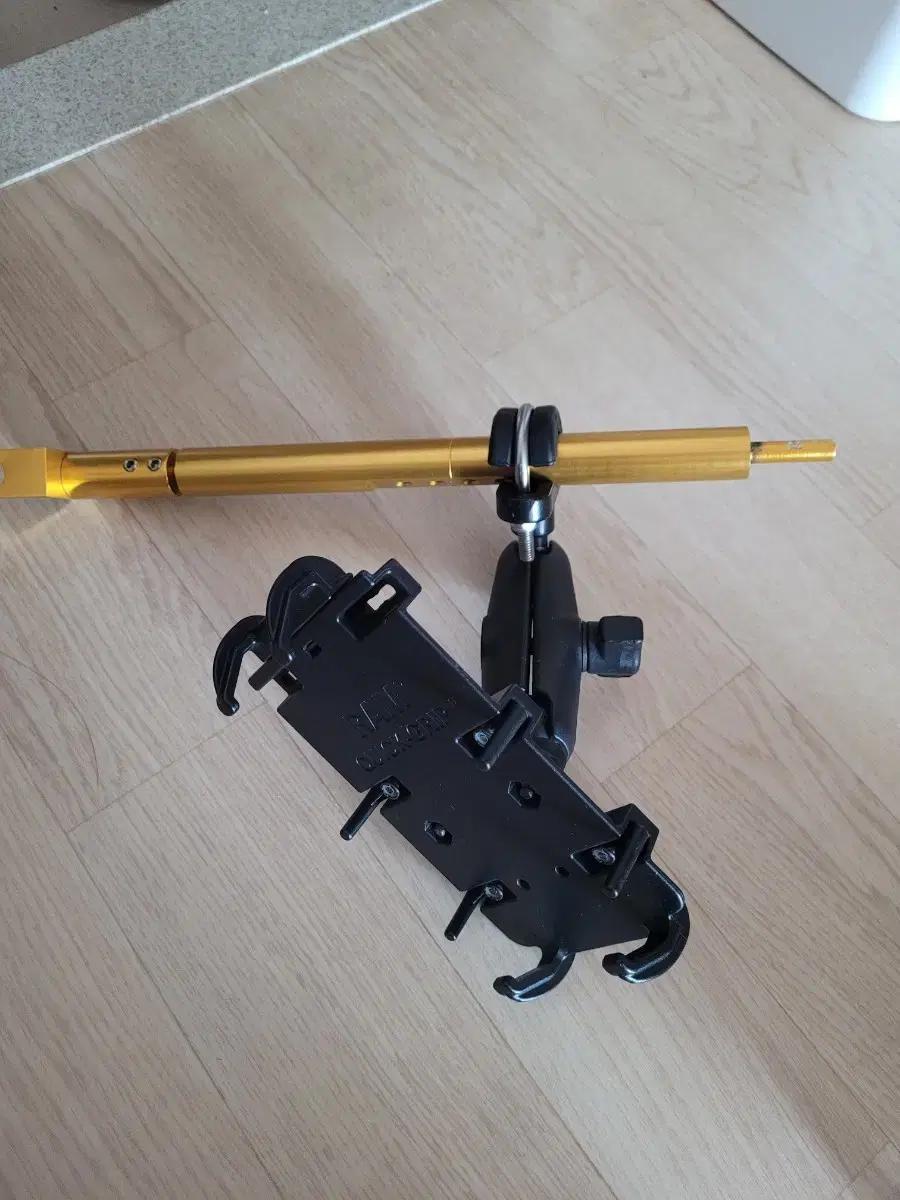 RAM MOUNTS 마운트+거치대휴대폰 오토바이 자전거 판매