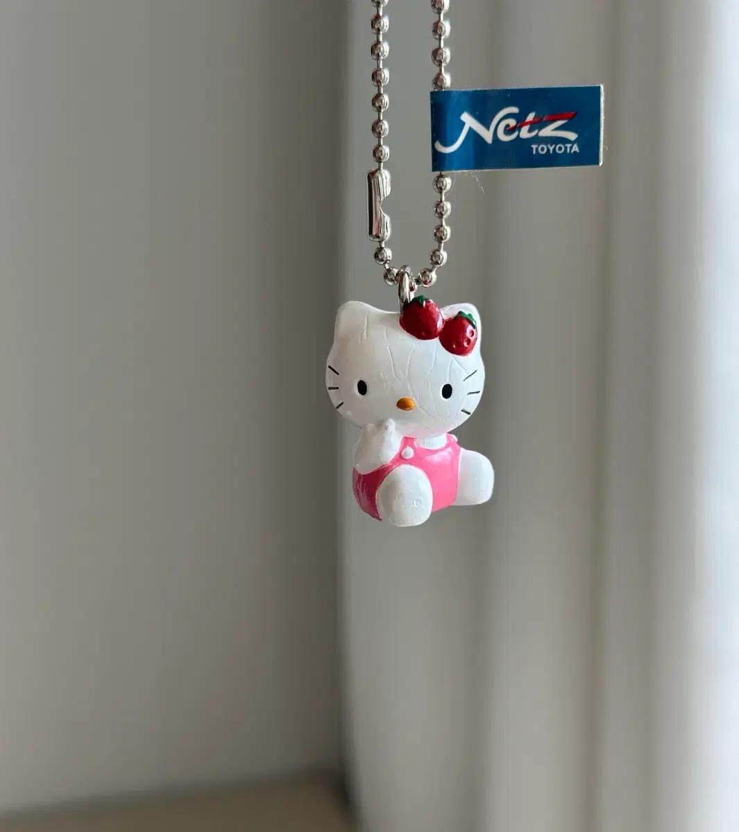 딸기 키티 피규어 키링