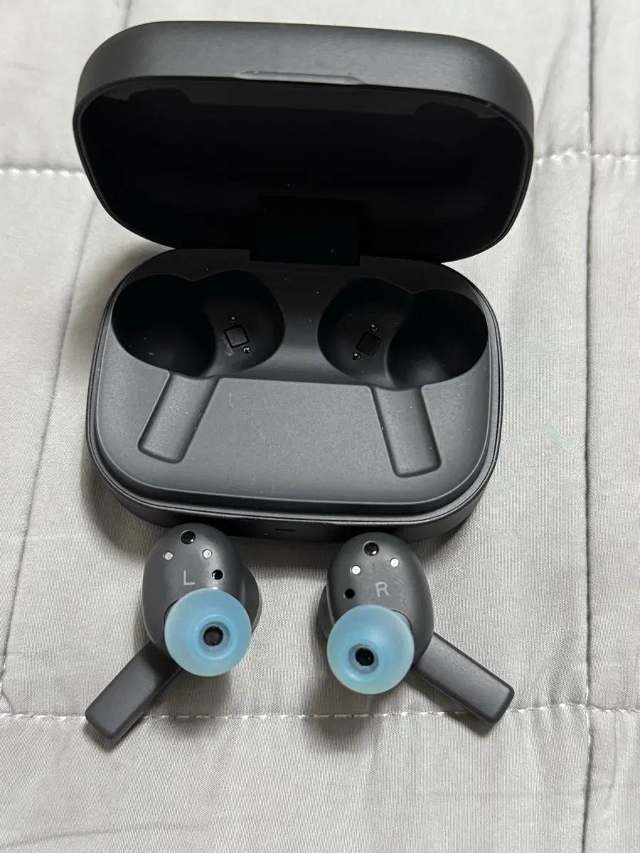 뱅앤올룹슨 Beoplay EX 이어폰(보증기간 28.8월)